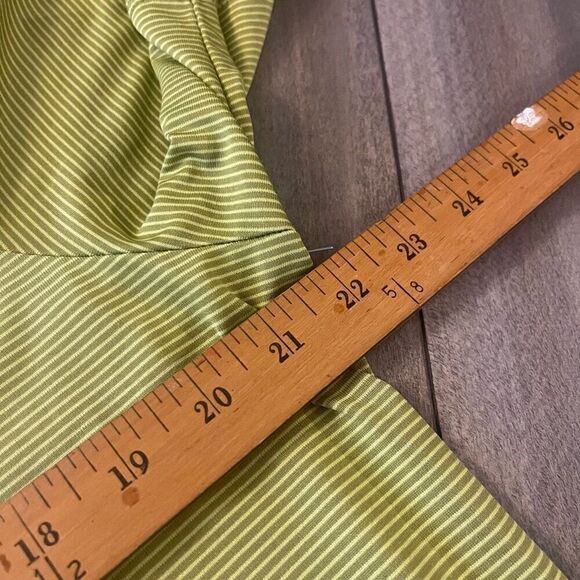 Patagonia Green Capilene Athletic Casual Tshirt Men Large Bin I-0 - Picture 5 of 6